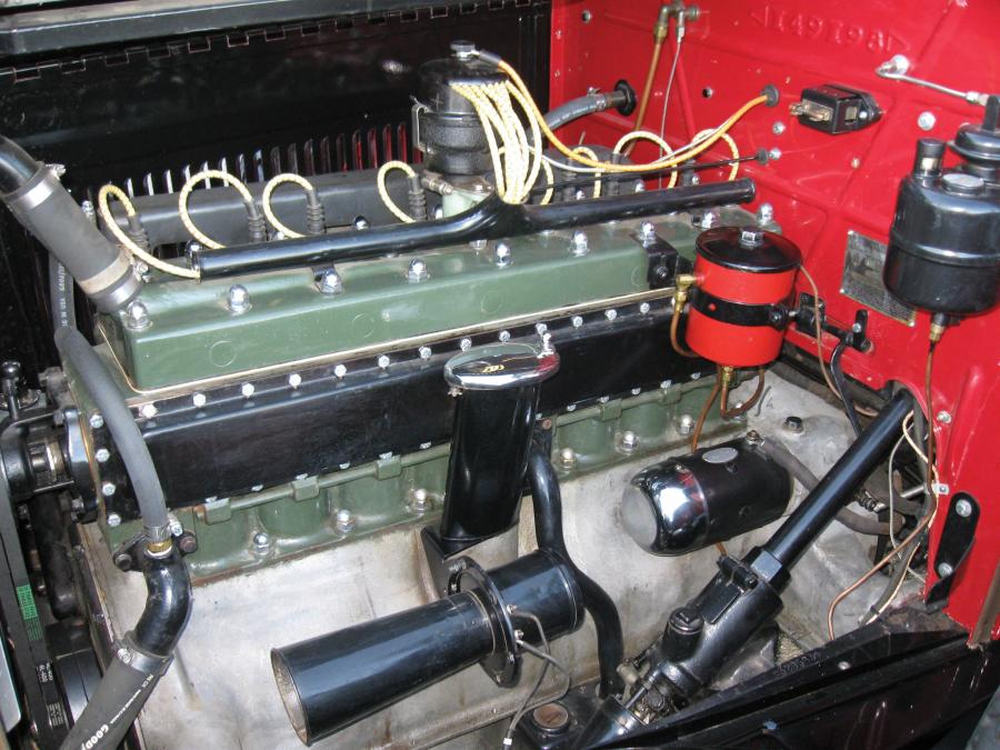  Packard Standard Eight Model 833 Convertible Coupe 1931 года  (фото 3 из 4)
